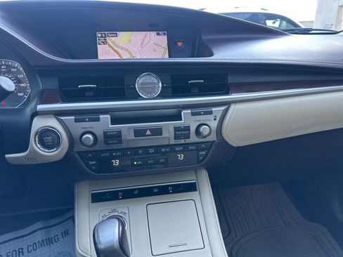 Used 2016 Lexus ES 350 image 22