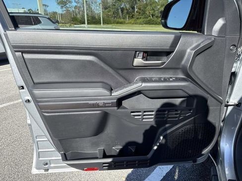 Used 2024 Toyota Tacoma TRD Sport image 17