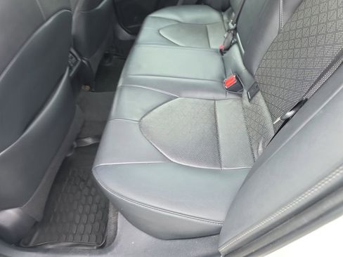 Used 2019 Toyota Camry XSE FWD image 17