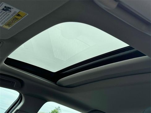 New 2025 Acura TLX w/ Technology Package image 18