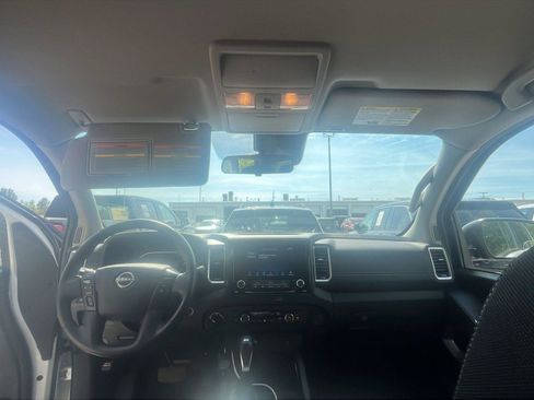 Used 2023 Nissan Frontier SV w/ SV Convenience Package image 20