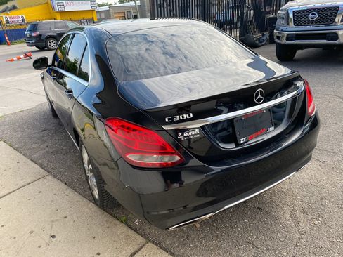 Used 2016 Mercedes-Benz C 300 4MATIC Sedan image 2