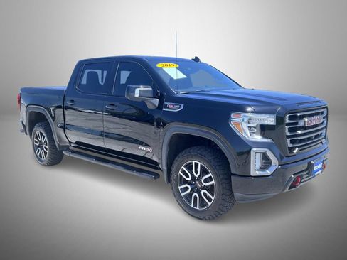 Used 2019 GMC Sierra 1500 AT4 w/ AT4 Premium Package AWD/4WD image 3