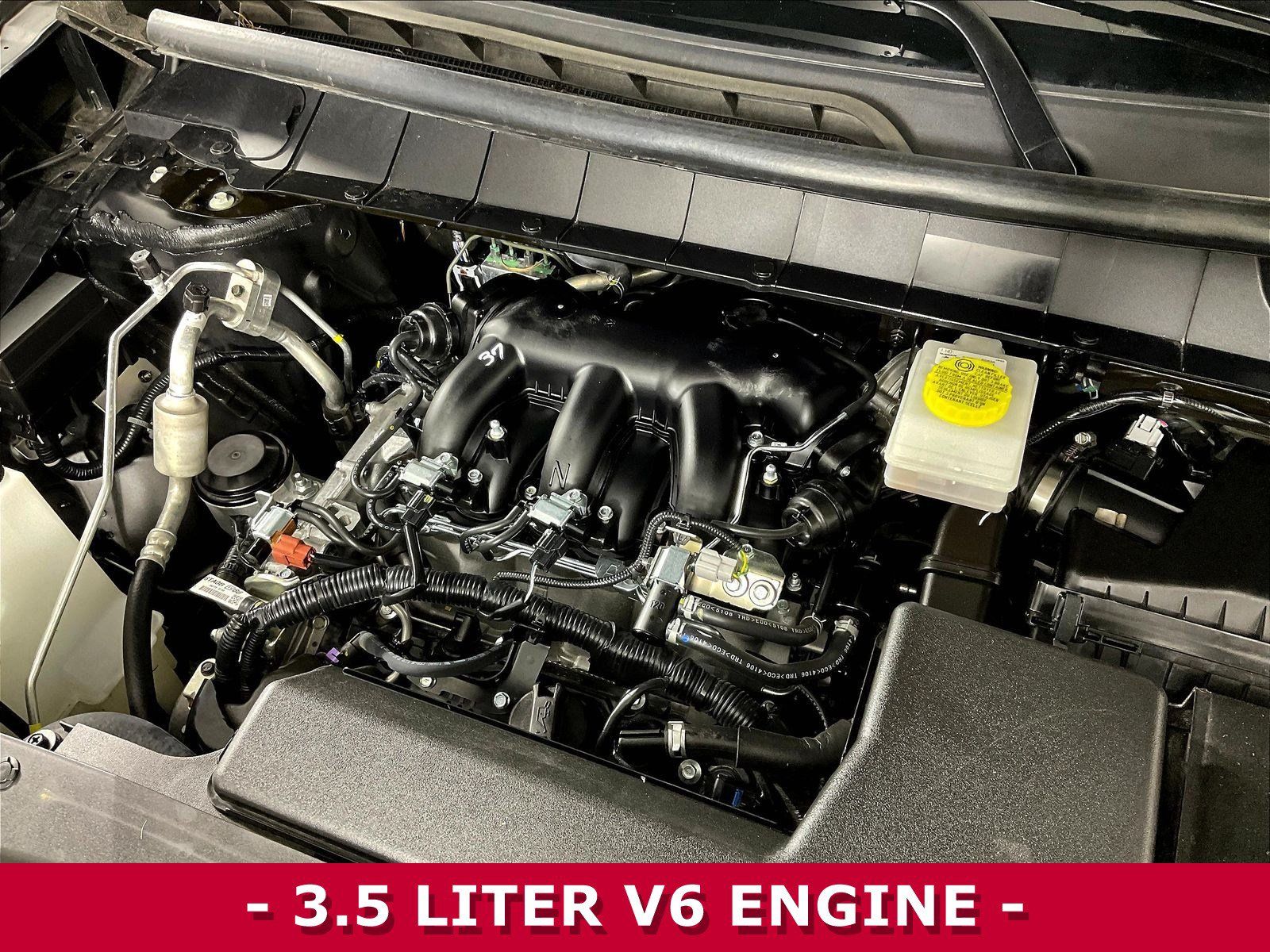 Certified 2025 Nissan Pathfinder SL FWD image 30