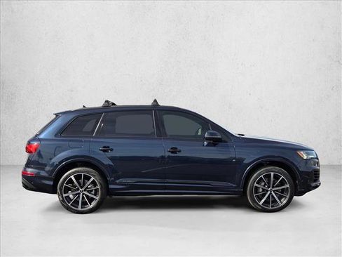 Used 2023 Audi Q7 3.0T Premium Plus image 4