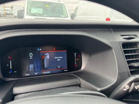 New 2026 Ford Transit 250 148 Medium Roof image 24