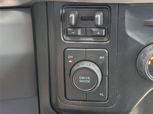 Used 2026 Ford F350 XLT AWD/4WD image 25