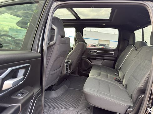 Used 2025 RAM 1500 Big Horn image 32