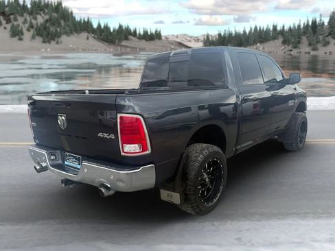 Used 2014 RAM 1500 Laramie w/ Convenience Group AWD/4WD image 3