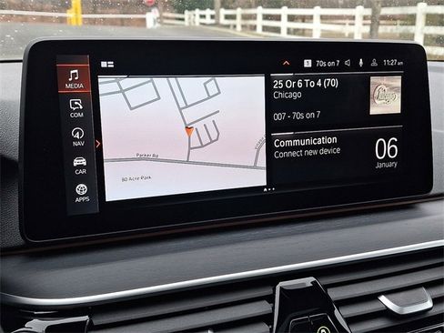 Used 2023 BMW 530i xDrive w/ Premium Package image 18