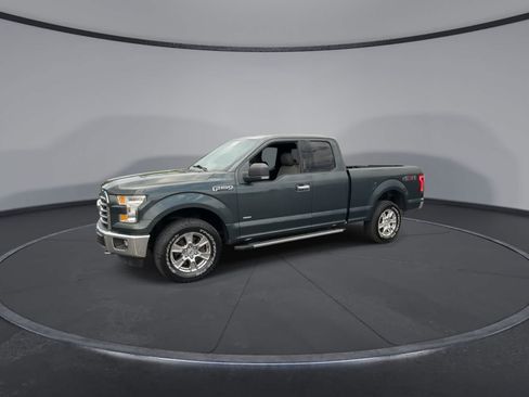 Used 2015 Ford F150 XLT w/ Equipment Group 301A Mid AWD/4WD image 4