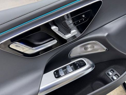 New 2026 Mercedes-Benz E 53 AMG e 4MATIC Sedan image 11
