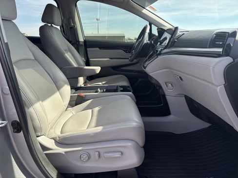 Used 2024 Honda Odyssey Touring image 23