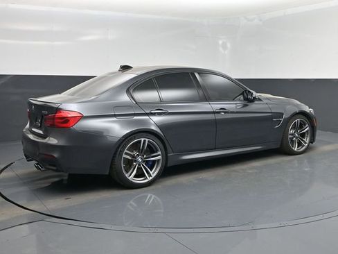 Used 2018 BMW M3 RWD image 3