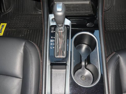 Used 2025 Nissan Altima 2.5 SR w/ SR Premium Package image 19