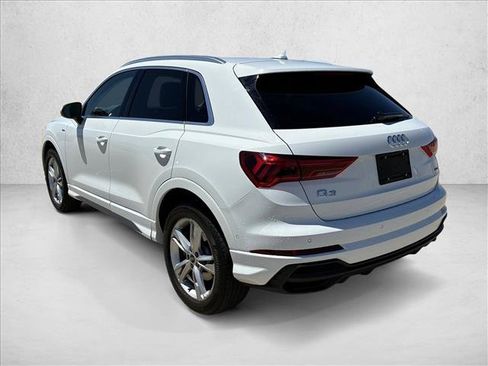 Used 2021 Audi Q3 2.0T Premium Plus w/ Premium Plus Package AWD/4WD image 7