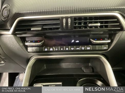 Certified 2025 MAZDA CX-90 3.3 Turbo w/ Select Package image 39