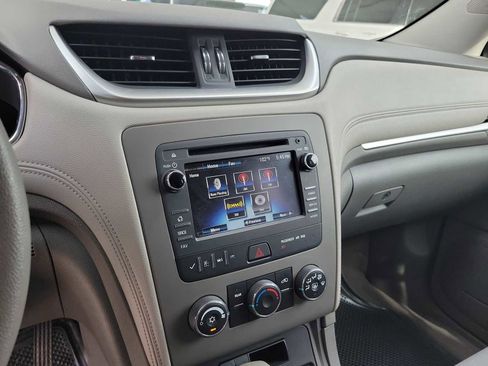 Used 2017 Chevrolet Traverse LS FWD image 24