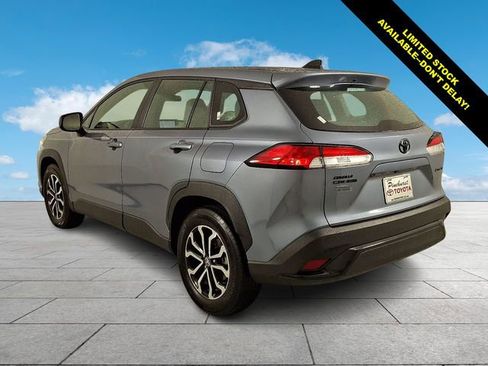 Used 2025 Toyota Corolla Cross AWD Hybrid image 5