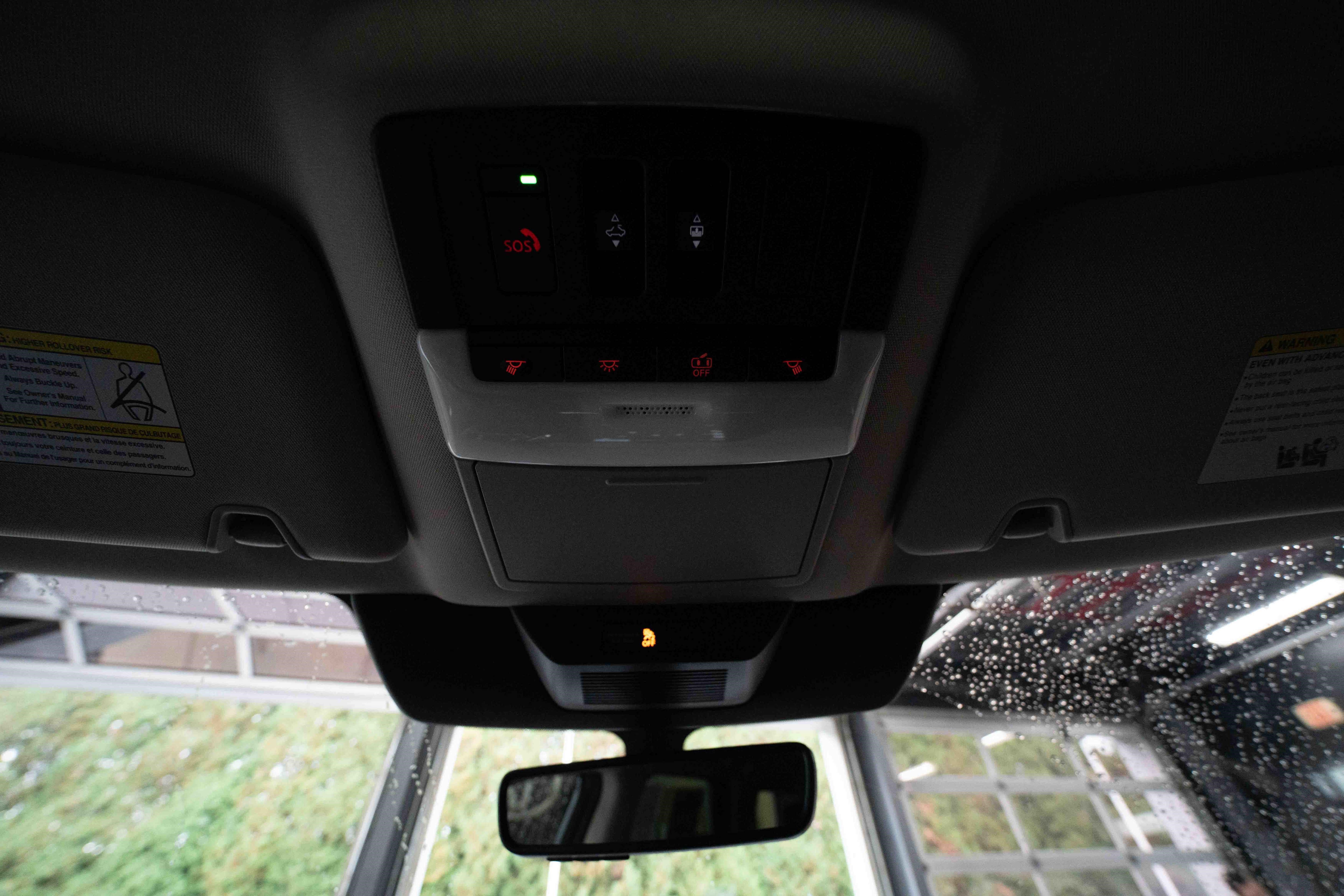 Used 2024 Nissan Pathfinder Platinum AWD/4WD image 18