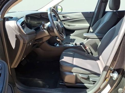 Used 2025 Buick Encore GX Preferred FWD image 18