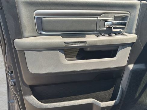 Used 2020 RAM 1500 Classic SLT RWD image 16