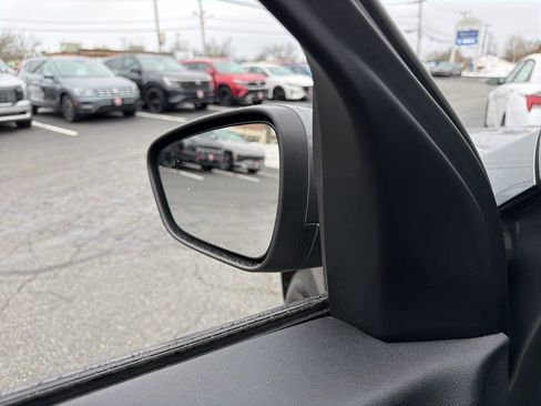 Used 2022 Ford Escape SEL image 13