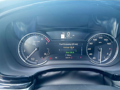 Used 2024 Cadillac XT5 Premium Luxury image 38