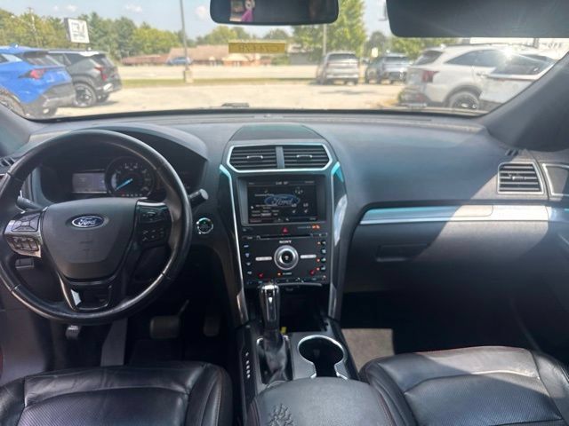 Used 2016 Ford Explorer Sport AWD/4WD image 27