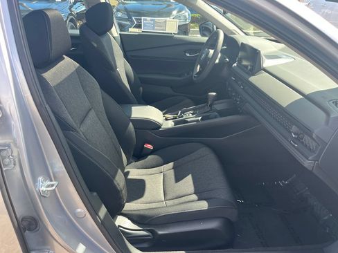 Used 2024 Honda Accord EX image 45