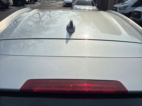 Used 2019 Honda HR-V Sport image 16