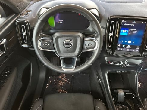 Certified 2023 Volvo C40 P8 Recharge Ultimate w/ Protection Package Premier AWD/4WD image 16