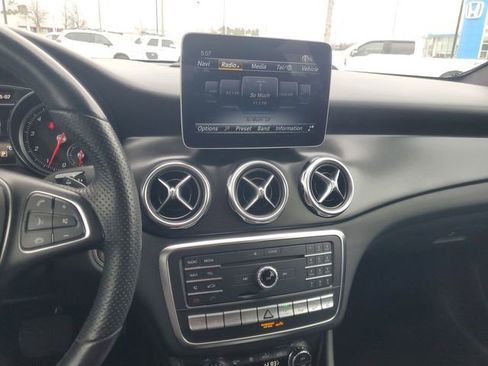 Used 2020 Mercedes-Benz GLA 250 GLA 250 image 22