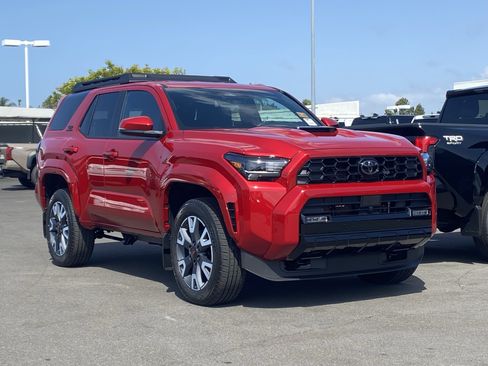 New 2026 Toyota 4Runner TRD Sport AWD/4WD image 2
