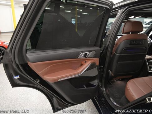 Used 2021 BMW X5 M50i w/ Executive Package image 40