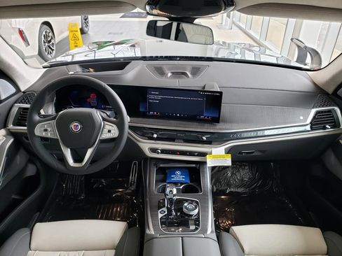New 2026 BMW ALPINA XB7 image 7