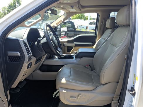 Used 2017 Ford F350 Lariat w/ Lariat Ultimate Package AWD/4WD image 26