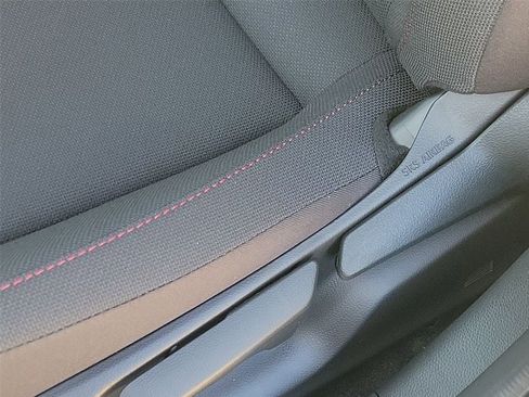 New 2026 Toyota Prius Plug-In Hybrid FWD image 16