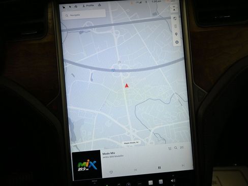 Used 2020 Tesla Model X Long Range image 12