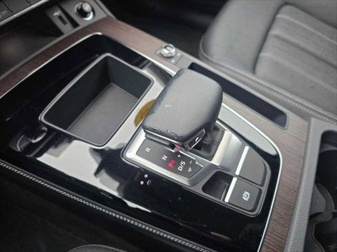 Used 2023 Audi Q5 2.0T Premium Plus w/ Premium Plus Package image 32