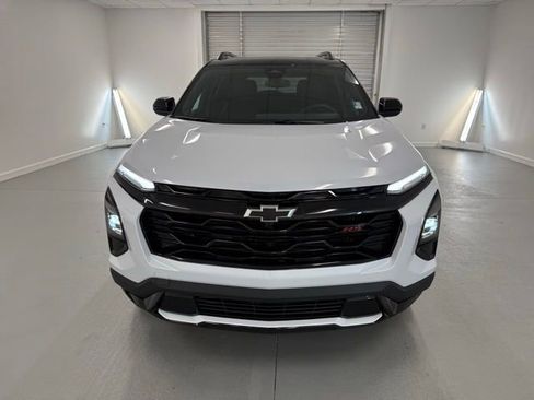 New 2026 Chevrolet Equinox RS image 2