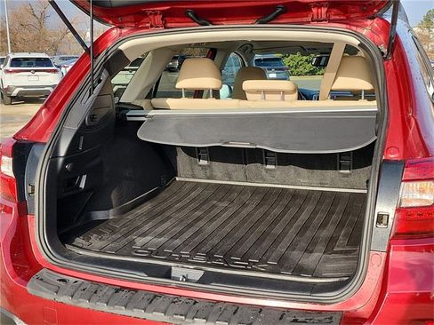 Used 2015 Subaru Outback 2.5i Limited image 27