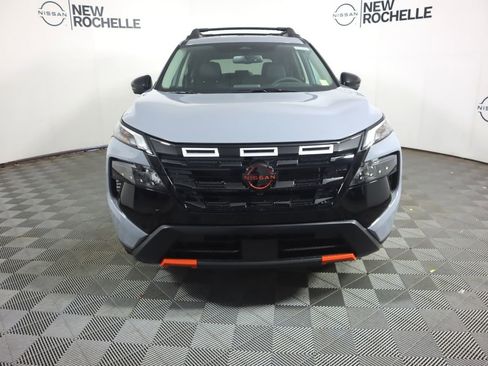 New 2026 Nissan Rogue SV AWD/4WD image 2