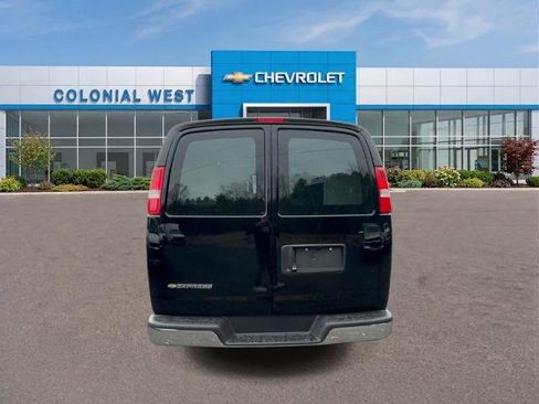 Used 2026 Chevrolet Express 2500 w/ Driver Convenience Package RWD image 4