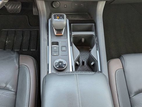 Used 2025 Nissan Pathfinder Platinum w/ Cargo Package AWD/4WD image 20
