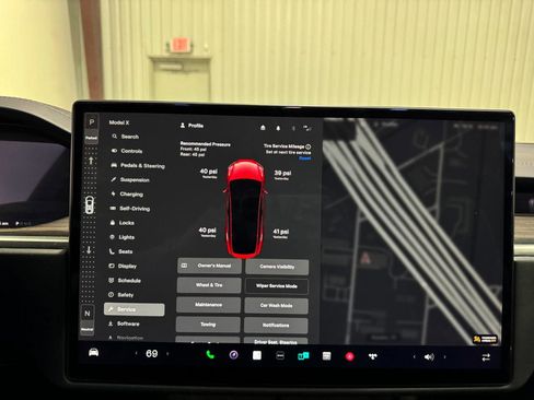 Used 2023 Tesla Model X image 30