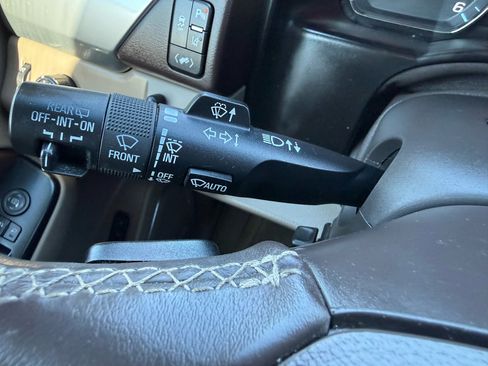 Used 2015 Chevrolet Tahoe LT w/ Luxury Package image 25