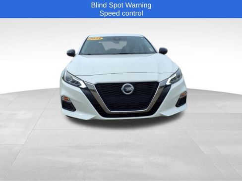 Used 2021 Nissan Altima 2.5 SR image 3