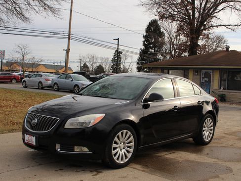 Used 2012 Buick Regal Leather image 5