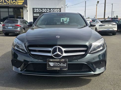 Used 2019 Mercedes-Benz C 300 4MATIC Sedan image 3